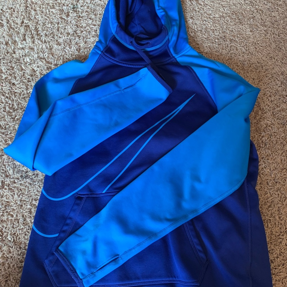 Two-Toned Nike Sweatshirt